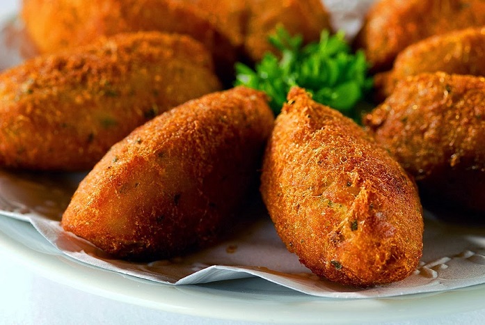 pasteis-de-bacalhau